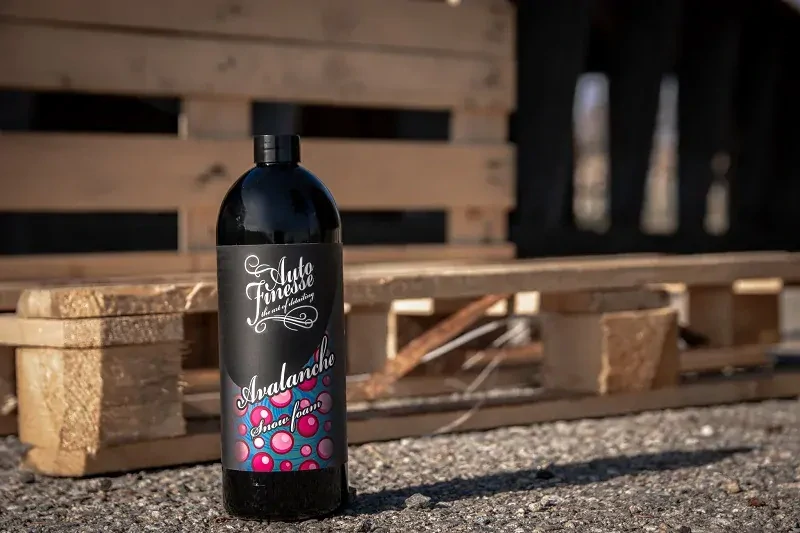 Auto Finesse Avalanche Bubblegum Snow Foam 1L - neutrální aktivní pěna